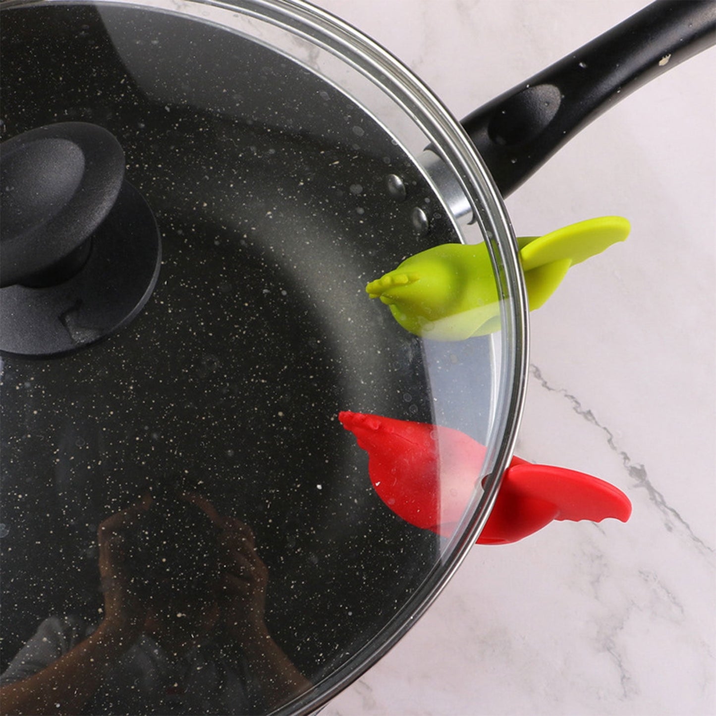Lid lifter for Soup pots Kitchen Chicken Lid Stand Heat Resistant stand Keep lid Open Cooking Helper