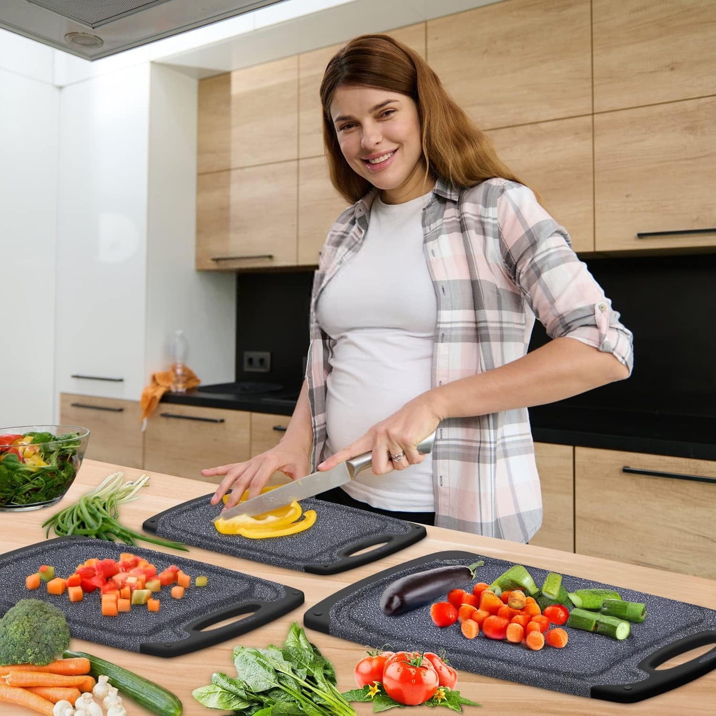 3-Piece Plastic Cutting Board Set, Cutting Boards for Kitchen with Non Slip Handles and Juice Groove, Ideal Chopping for Meat, Vegetables and Fruits, Pink, Blue, Green