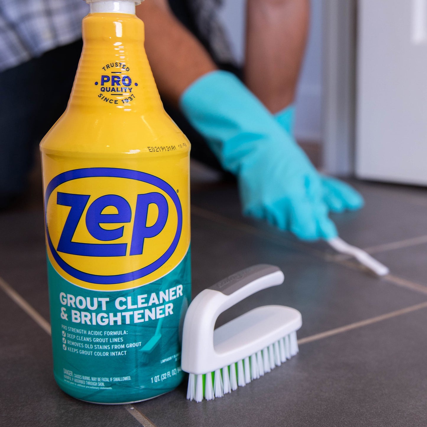 Commercial Grout Cleaner, 32 fluid ounces
