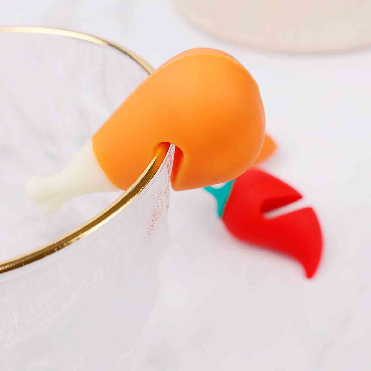 Spill-Proof Lid Lifters Carrot Shape Silicone Lid Lifters Steam Releaser for Soup Pot and Saucepan, Unique Kitchen Gadgets Cooking Helper